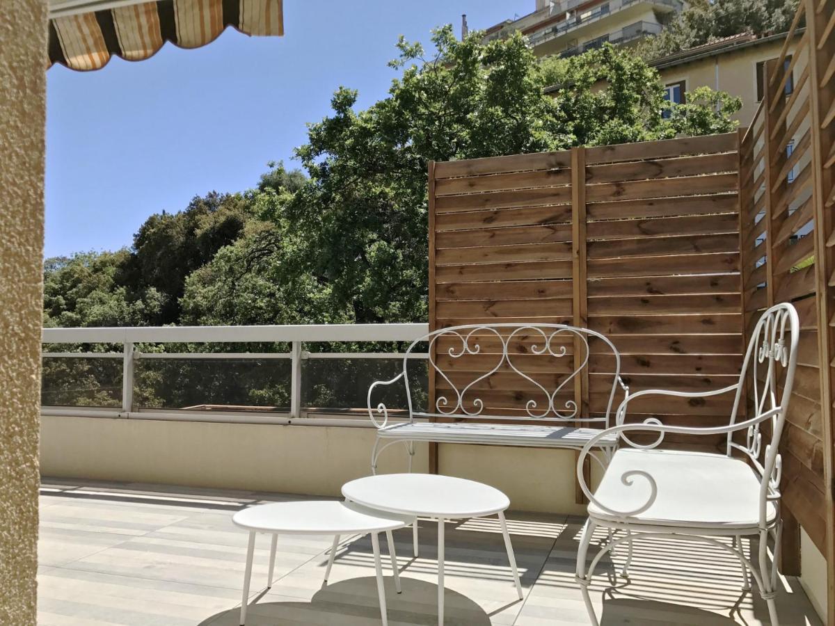 Appartement 'Eucalyptus' Nizza Esterno foto